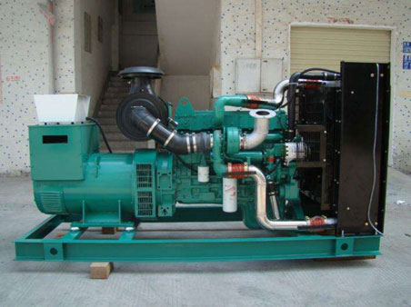 海丰1100kw康明斯柴油发电机组图片 海丰1100kw康明斯柴油发电机组图片